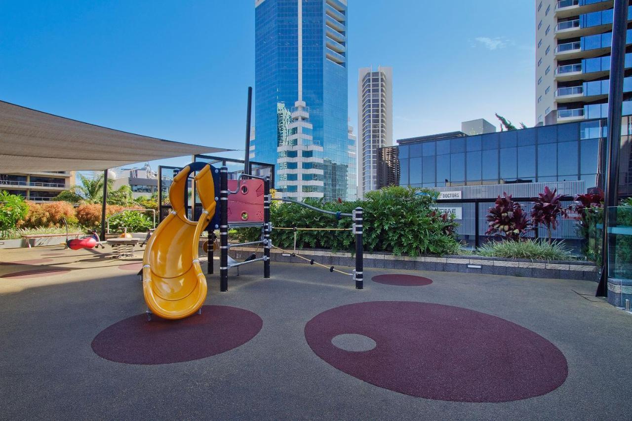Ocean View Executive Penthouse At Circle On Cavill Gold Coast