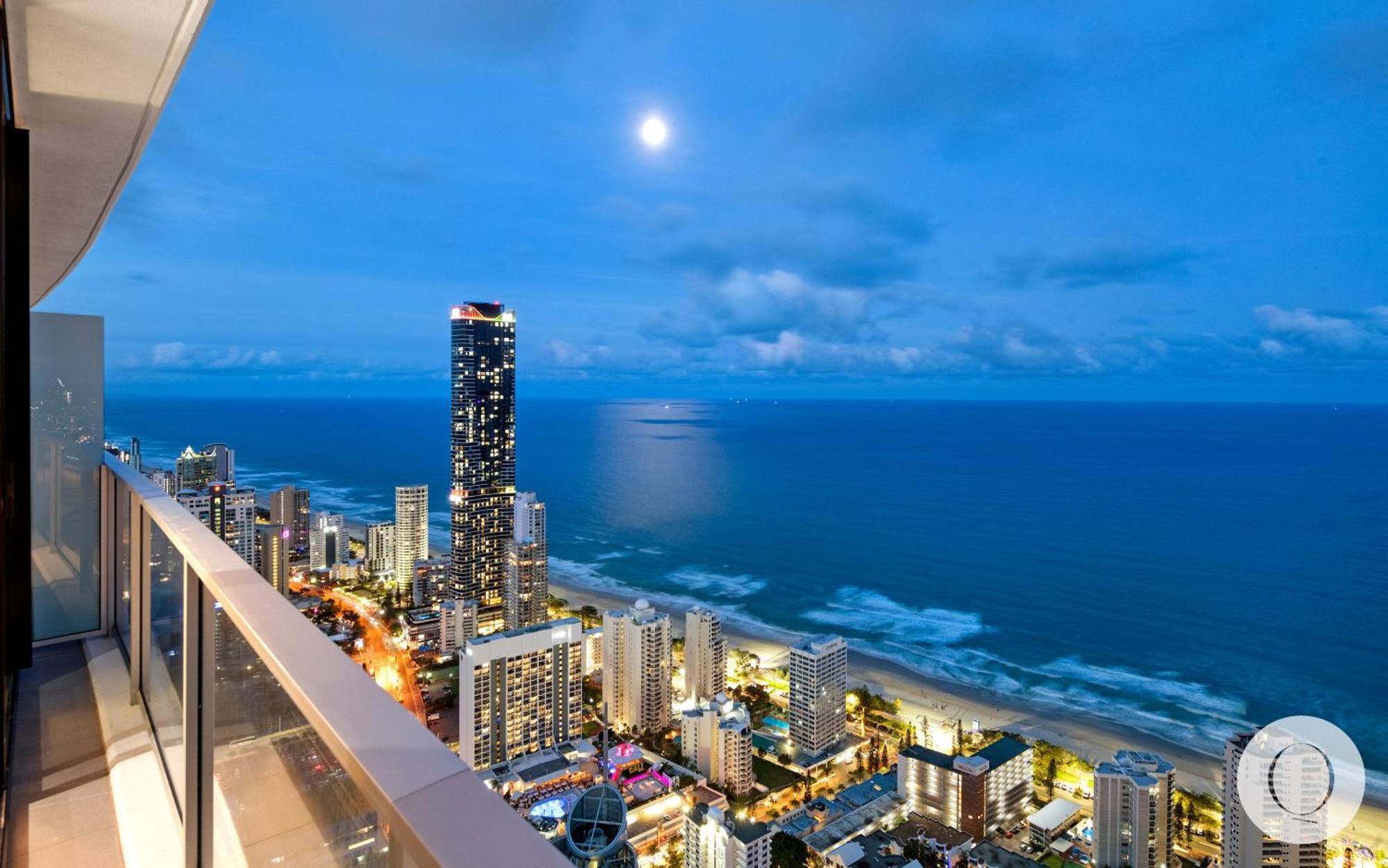 Ocean View Executive Penthouse At Circle On Cavill Gold Coast